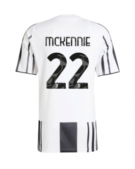 Billige Fotballdrakt Juventus Weston McKennie #22 Replika Hjemmedrakt 2025-26 Kortermet Billige Fotballdrakt Juventus Weston McKennie #22 Replika Hjemmedrakt 2025-26 Kortermet